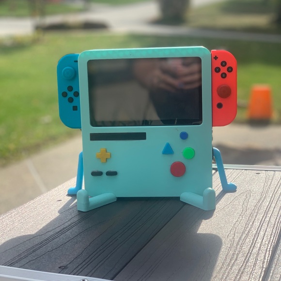 3D Printed Adventure Time BMO Nintendo Switch Dock - Picture 2 of 6